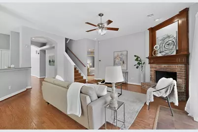 100 Shumard Court, Irving, TX 75063 - Photo 4