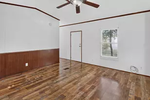 2307 NE 2nd St, Mineral Wells, TX 76067 - Photo 12