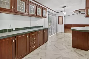 2307 NE 2nd St, Mineral Wells, TX 76067 - Photo 6