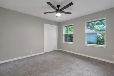 4815 Kelman Street, Dallas, TX 75214 - Photo 34
