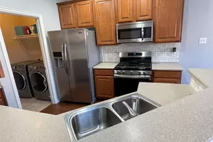 4645 Penelope Ln, Plano, TX 75024 - Photo 6