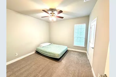 402 Coyote Creek Drive, Lavon, TX 75166 - Photo 10