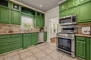 907 Monte Vista Dr, Dallas, TX 75223 - Photo 10