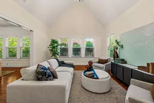 907 Monte Vista Dr, Dallas, TX 75223 - Photo 6