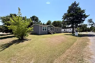 60 Holland St, Pottsboro, TX 75076 - Photo 2