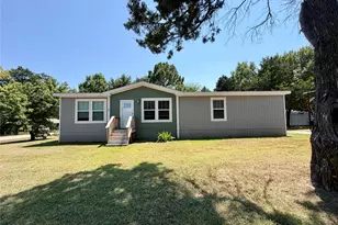60 Holland St, Pottsboro, TX 75076 - Photo 1