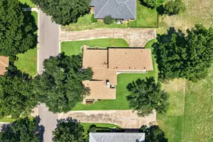 4001 Snow Creek Dr, Fort Worth, TX 76008 - Photo 18