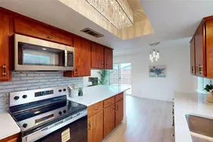 4122 Victoria St, Irving, TX 75062 - Photo 12