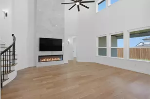 10614 Born Free Rd, Frisco, TX 75035 - Photo 4