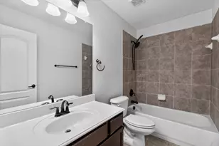 4348 Kestrel Way, Carrollton, TX 75010 - Photo 12
