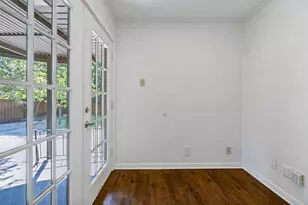 8605 Shagrock Ln, Dallas, TX 75238 - Photo 12