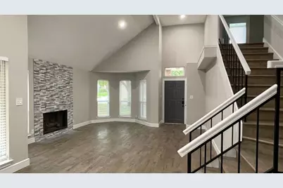 1477 Hampton Road, Grapevine, TX 76051 - Photo 2