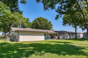 489 Pine Rd, Poolville, TX 76487 - Photo 30