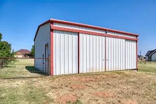 489 Pine Rd, Poolville, TX 76487 - Photo 32
