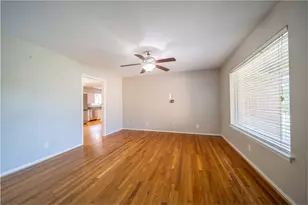 11030 Paddock Cir, Dallas, TX 75238 - Photo 4