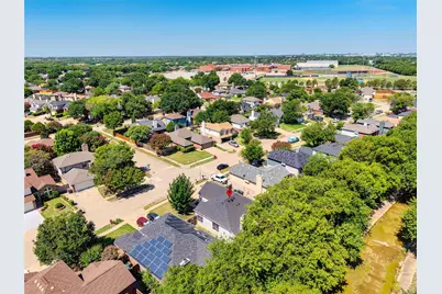 2401 Bennington Drive, Arlington, TX 76018 - Photo 36