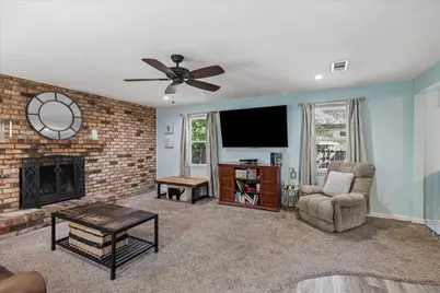 209 Kirksey Street, Waxahachie, TX 75165 - Photo 6