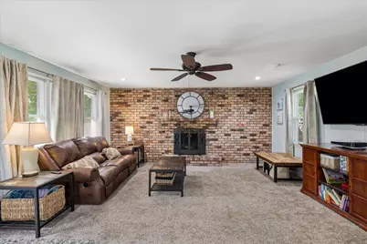 209 Kirksey Street, Waxahachie, TX 75165 - Photo 4