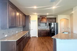10000 White Pine Dr, Fort Worth, TX 76131 - Photo 4