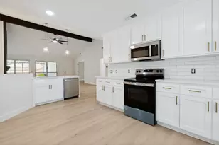 2217 Crystal Creek Ln, Garland, TX 75040 - Photo 10