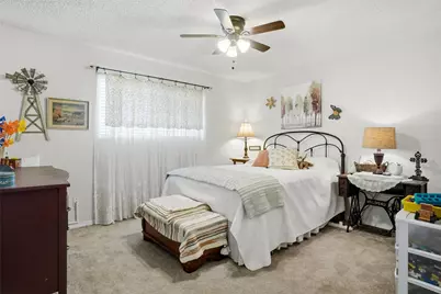 902 Meadowcreek Street, Krum, TX 76249 - Photo 10