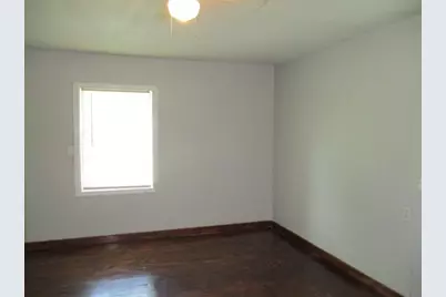 610 Jefferson Avenue, Princeton, TX 75407 - Photo 2