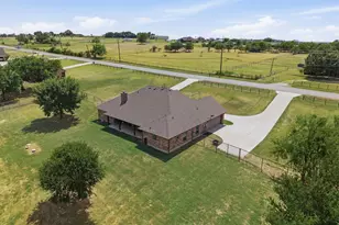 230 Newsom Mound Rd, Weatherford, TX 76085 - Photo 38