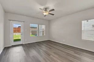 810 Honeydew Ln, Princeton, TX 75071 - Photo 14