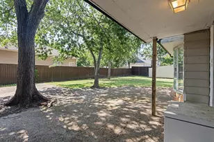 108 N Baker St, Ferris, TX 75125 - Photo 6