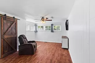 108 N Baker St, Ferris, TX 75125 - Photo 28