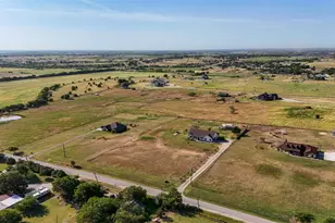 2060 Melton Rd, Sanger, TX 76266 - Photo 6