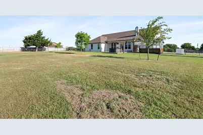 2060 Melton Road, Sanger, TX 76266 - Photo 36