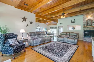 7921 County Rd 915B, Joshua, TX 76058 - Photo 10