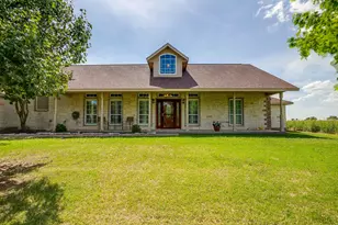 7921 County Rd 915B, Joshua, TX 76058 - Photo 6
