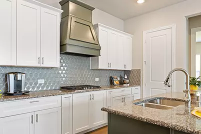 4129 Angelina Drive, McKinney, TX 75071 - Photo 8