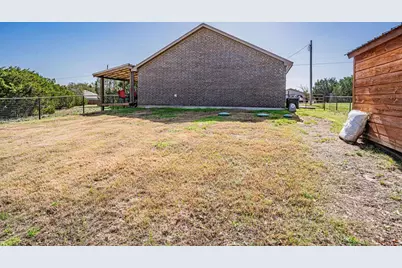 2302 San Saba Court, Granbury, TX 76048 - Photo 24