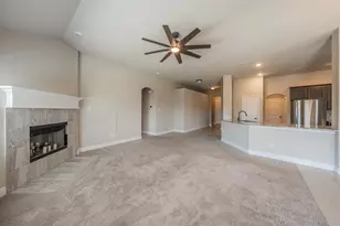5905 Scottsdale Ln, Fort Worth, TX 76179 - Photo 4
