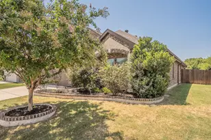 5905 Scottsdale Ln, Fort Worth, TX 76179 - Photo 2