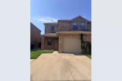 2318 Aldergate Drive, Arlington, TX 76012 - Photo 1