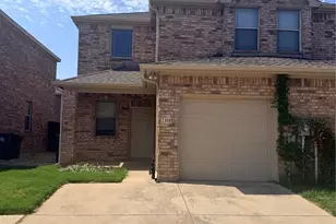 2318 Aldergate Dr, Arlington, TX 76012 - Photo 1