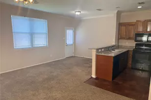 2318 Aldergate Dr, Arlington, TX 76012 - Photo 4