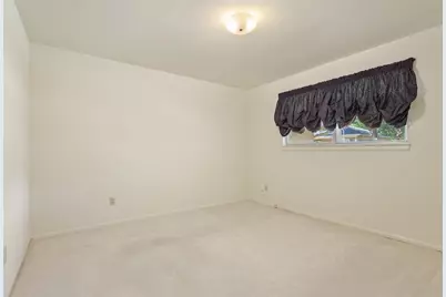5201 Lake Highlands Drive, Waco, TX 76710 - Photo 14