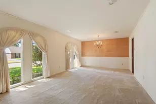 5201 Lake Highlands Dr, Waco, TX 76710 - Photo 6