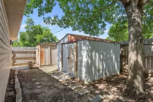 5201 Lake Highlands Dr, Waco, TX 76710 - Photo 22