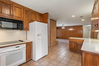 5201 Lake Highlands Drive, Waco, TX 76710 - Photo 26