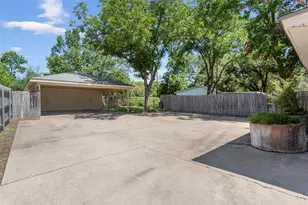 5201 Lake Highlands Dr, Waco, TX 76710 - Photo 18