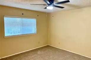 618 Pyramid Dr, Garland, TX 75040 - Photo 12