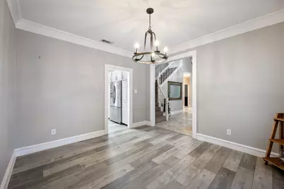 2311 Creekside Circle N, Irving, TX 75063 - Photo 20