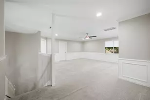 2311 Creekside Cir N, Irving, TX 75063 - Photo 28