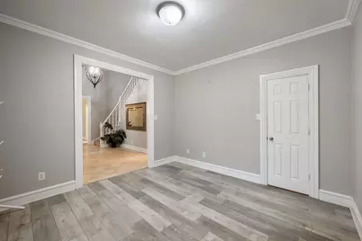 2311 Creekside Circle N, Irving, TX 75063 - Photo 24